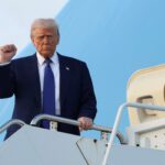 Trump arrives in West Palm Beach Florida - برفيلكس - brieflex بعد شهر من عودته.. هل نجحت مناورة ترامب في الشرق الأوسط؟ - برفيلكس - brieflex