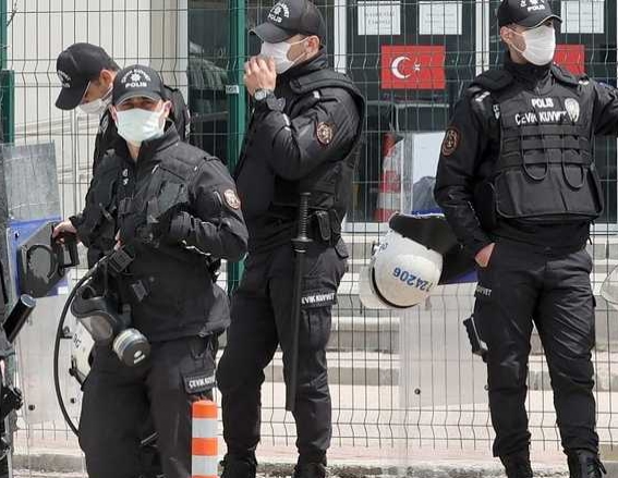 حملة اعتقالات جديدة في تركيا.. ماذا يحدث مع الأكراد؟ - برفيلكس - brieflex