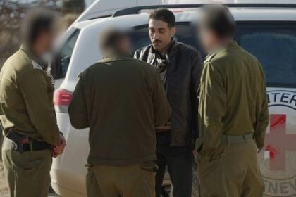 من هو هشام السيد؟ ولماذا احتجزته حماس لعشر سنوات؟