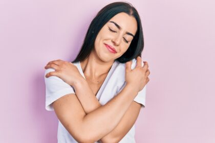 العزوبية أكثر كلفة من الزواج.. ما السر في نيويورك؟