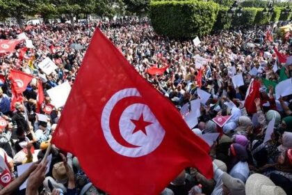 50 منظمة حقوقية تطلق حملة للإفراج عن سجناء الرأي في تونس