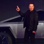 143-012400-tesla-stocks-collapse-elon-musk-adventure-failed_700x400 - برفيلكس - brieflex انهيار تسلا.. هل ينجح إيلون ماسك في لملمة الموقف؟ - برفيلكس - brieflex
