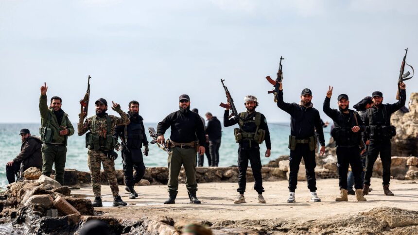 مذبحة قرية الصنوبر.. تحقيق إعلامي غربي يكشف جريمة الساحل السوري - برفيلكس - brieflex