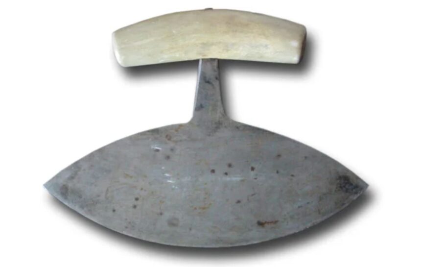 7 أسلحة قديمة مصنوعة من مواد من الفضاء الخارجي - برفيلكس - brieflex