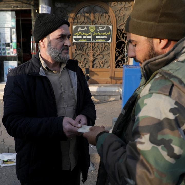 SyriaHTSAlawiteCheckpointRC24XBAG2FRM - برفيلكس - brieflex الطائفة المستهدفة.. من هم العلويون؟ - برفيلكس - brieflex