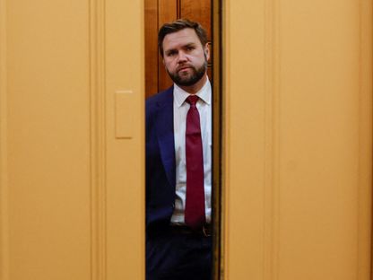 جيه دي فانس.. لماذا وصف الإعلام الغربي نائب ترامب بـ"كلب البيت الأبيض"؟ - برفيلكس - brieflex